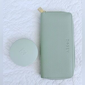 Dosey Wellness Wallet®️ + Essentials Compact, Sage + Gold